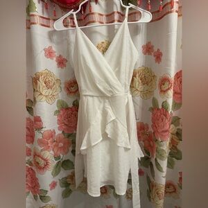 Francesca’s Mi Ami Elegant White Chiffon Dress With Tie Back